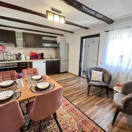 Tatil Evi Lily's House Cisnădie