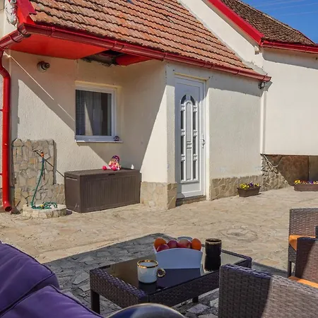 Lily's House Tatil Evi *